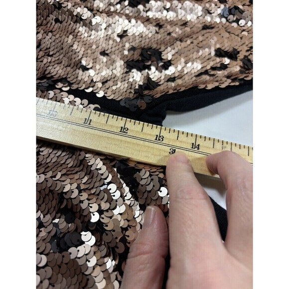 NWT Zumba Glitz + Glam Capri Sweatpants Black Bronze Gold Metallic Spicy Small - Picture 14 of 16